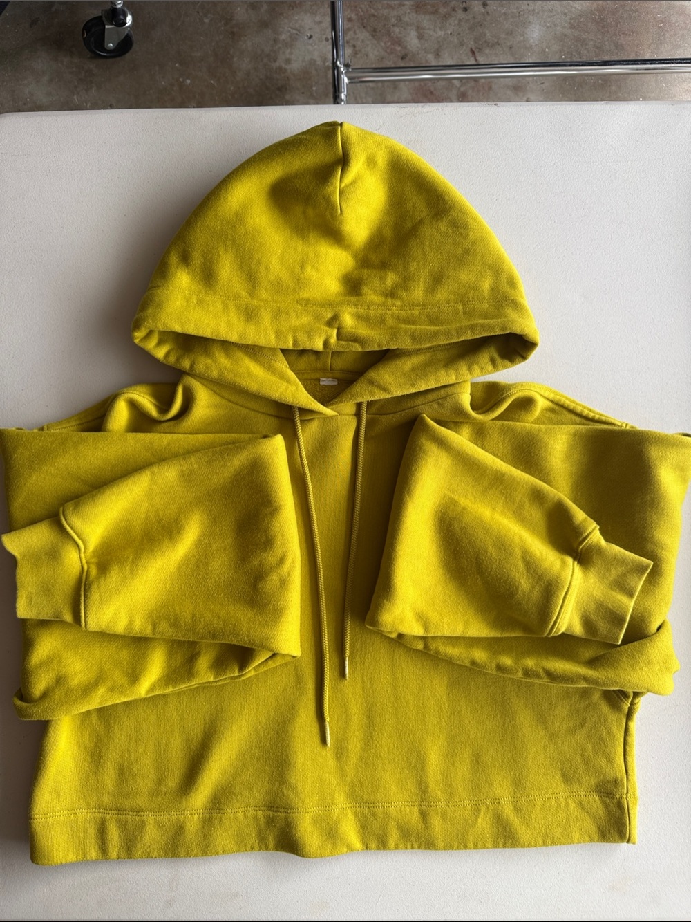 Alo Yoga Vintage Bae Hoodie in Chartreuse, size Small